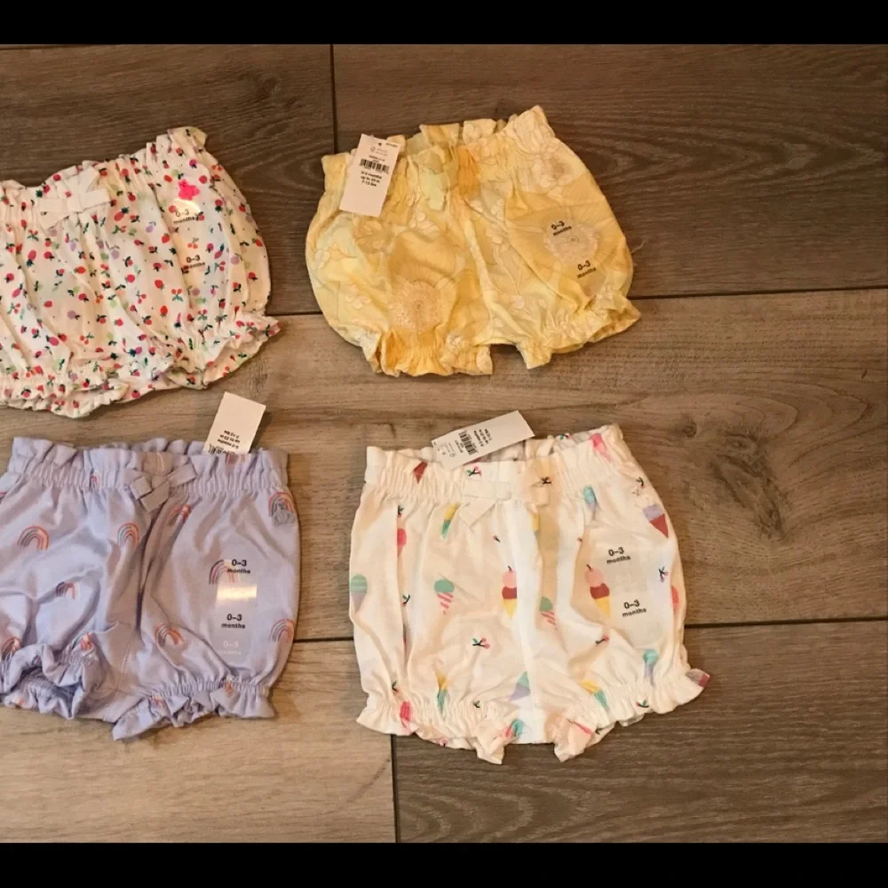 Baby Gap First 100% Organic Cotton Pull-On Shorts 0-3 Months  Set of (4 )   NWT